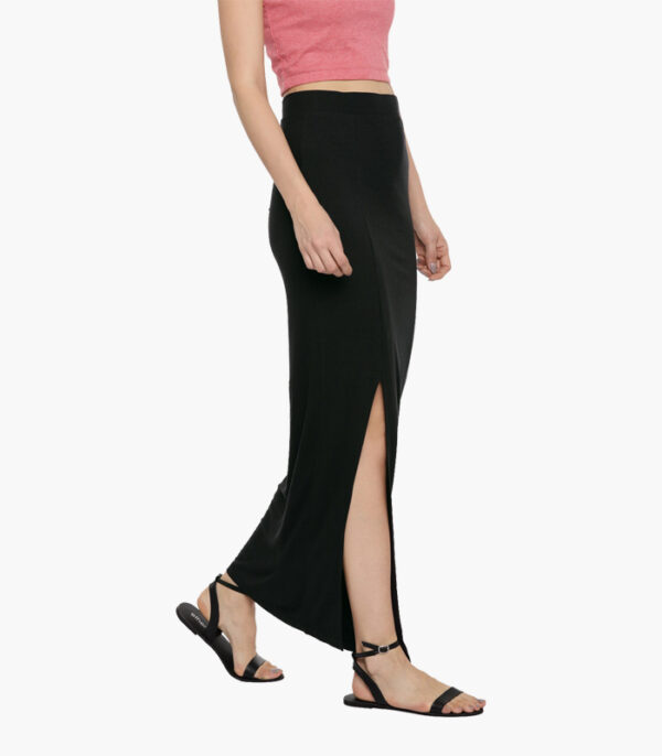 Women-Black-Solid-Maxi-Skirt-4.jpg